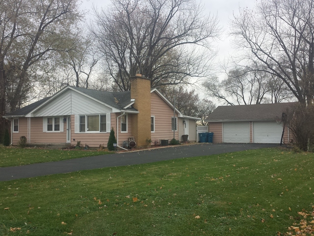 1330 Jericho Rd, Aurora, IL 60506 photo 1