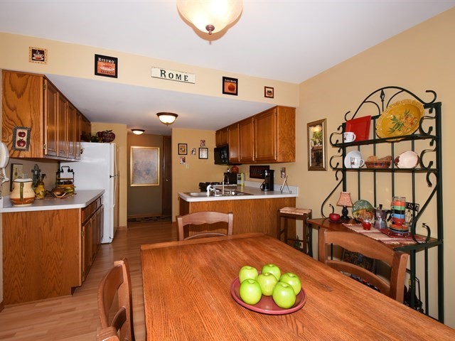 1436 Root St, Crest Hill, IL 60435 photo 9