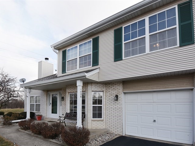 1436 Root St, Crest Hill, IL 60435 photo 1