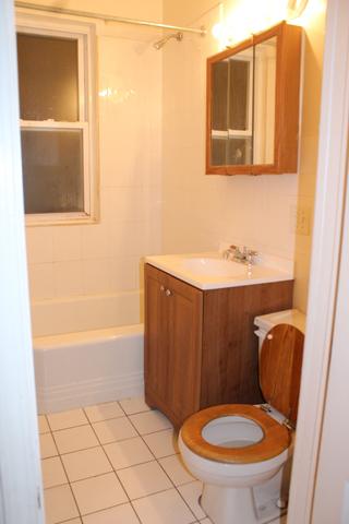 725 E 89th Pl, Chicago, IL 60619 photo 5