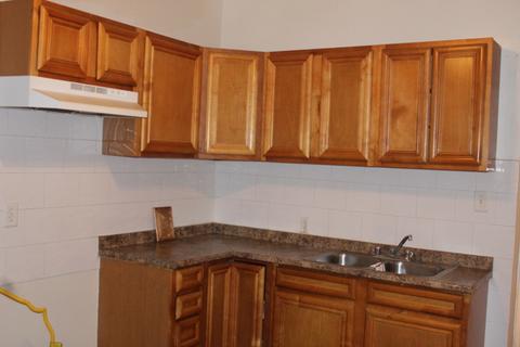 725 E 89th Pl, Chicago, IL 60619 photo 2
