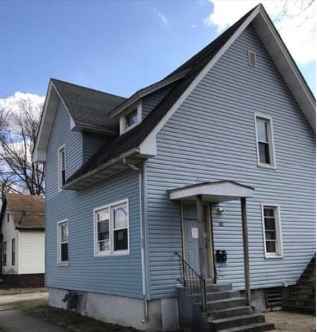 746 E Locust St, Kankakee, IL 60901 photo 4