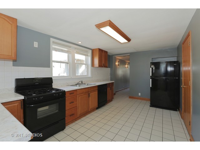 548 N Artesian Ave, Chicago, IL 60612 photo 5