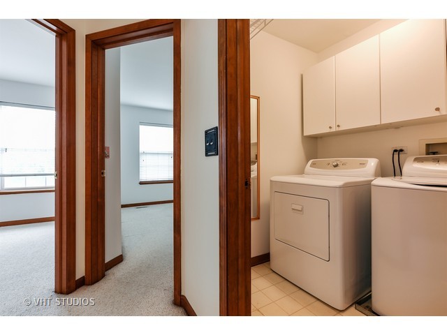 934 Willow St, Itasca, IL 60143 photo 9