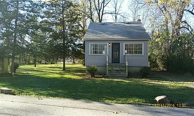 1701 W Low Ave, Mchenry, IL 60050 photo 1