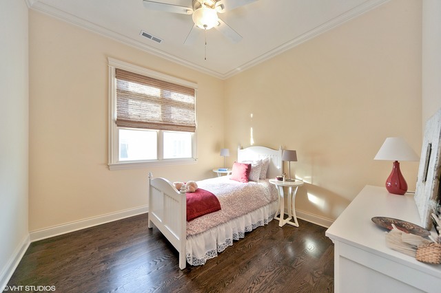 1225 W Wellington Ave, Chicago, IL 60657 photo 12