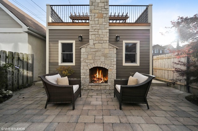1225 W Wellington Ave, Chicago, IL 60657 photo 17