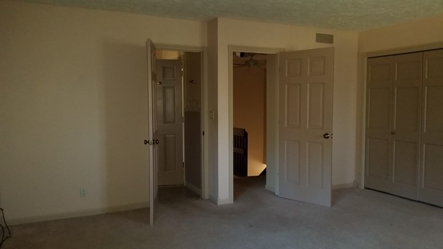 7590 Amy Ln, Roscoe, IL 61073 photo 8