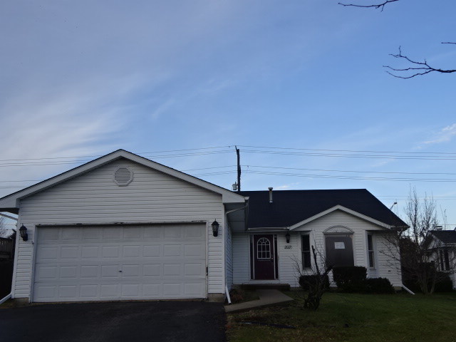 2007 Mystic Dr, Plainfield, IL 60586 photo 1