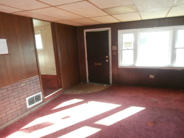 16160 Wolcott Ave, Markham, IL 60428 photo 2
