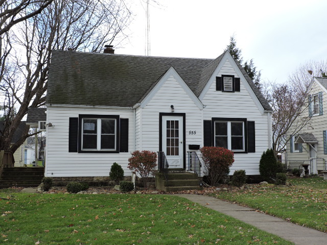 555 S Alma Ave, Kankakee, IL 60901 photo 1