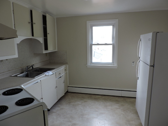 555 S Alma Ave, Kankakee, IL 60901 photo 10