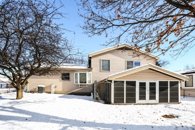 724 N Walnut St, Itasca, IL 60143 photo 24