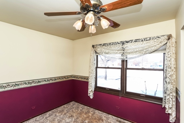 724 N Walnut St, Itasca, IL 60143 photo 8