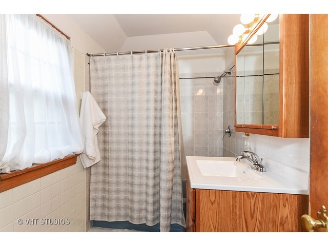 372 Blackhawk Rd, Riverside, IL 60546 photo 14