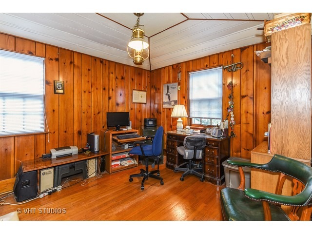 372 Blackhawk Rd, Riverside, IL 60546 photo 13