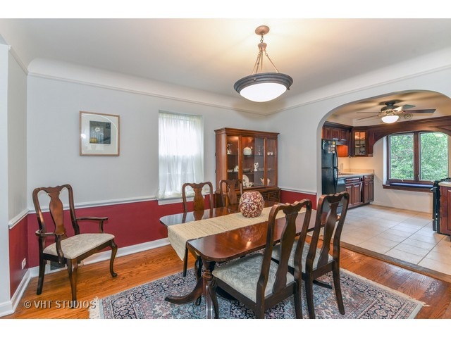 372 Blackhawk Rd, Riverside, IL 60546 photo 8