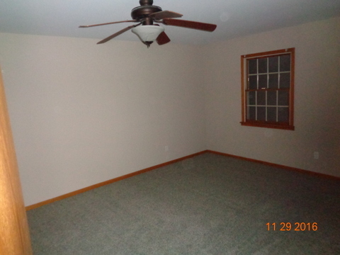 800 Barton Ln, Peotone, IL 60468 photo 17