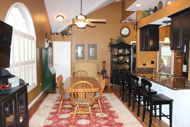 956 Keenan Ln, Beecher, IL 60401 photo 7