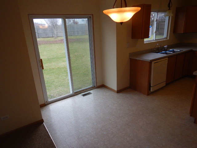 1803 Chapman Dr, Plainfield, IL 60586 photo 7
