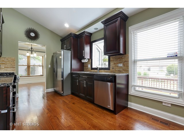 1983 Shetland Dr, Wheaton, IL 60189 photo 5