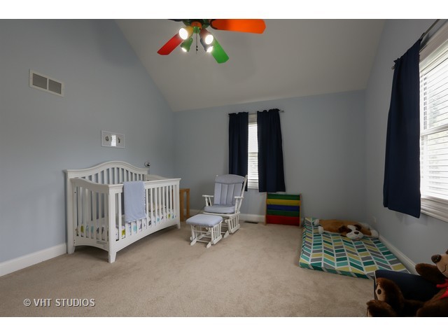1983 Shetland Dr, Wheaton, IL 60189 photo 17
