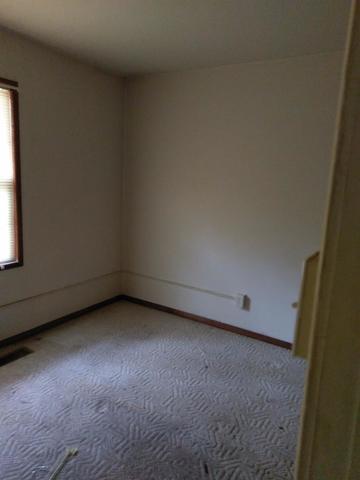 7530 Maple Ave, Gary, IN 46403 photo 8