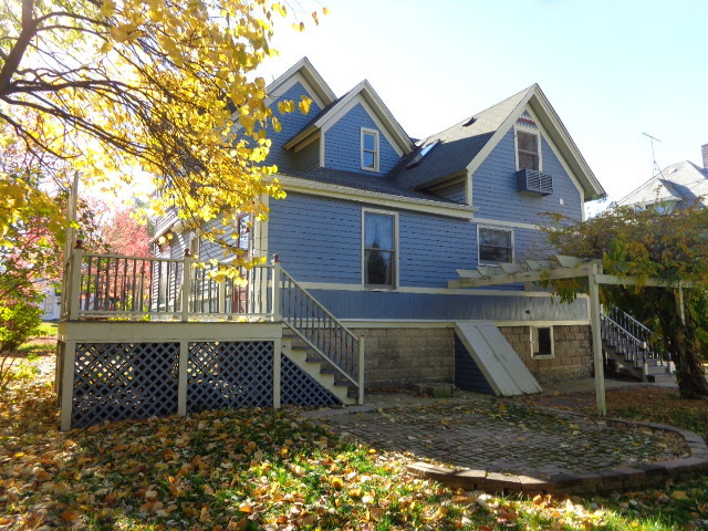 402 E Diggins St, Harvard, IL 60033 photo 18