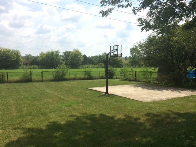 3541 Ronald Road St, Crete, IL 60417 photo 5