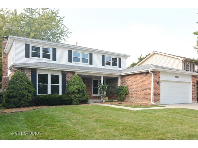 580 Cherrywood Dr, Wheeling, IL 60090 photo 1