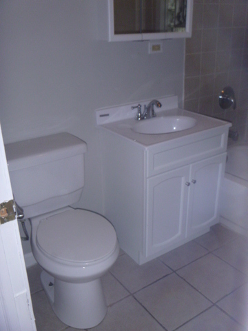 7610 S Lowe Ave, Chicago, IL 60620 photo 7