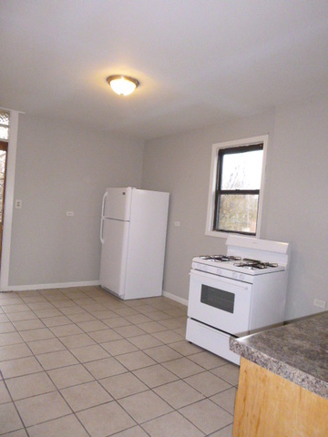 7610 S Lowe Ave, Chicago, IL 60620 photo 11