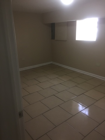 7610 S Lowe Ave, Chicago, IL 60620 photo 15