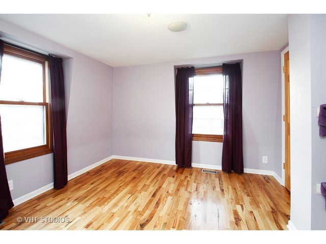 2916 Magellan Dr, Mchenry, IL 60051 photo 6