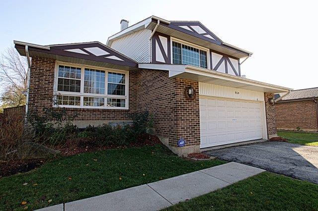 859 Tanglewood Dr, Wheeling, IL 60090 photo 1