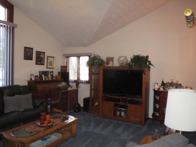1908 Burry Circle Dr, Crest Hill, IL 60403 photo 6