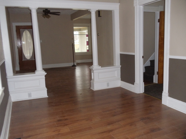 215 E North St, Dwight, IL 60420 photo 5