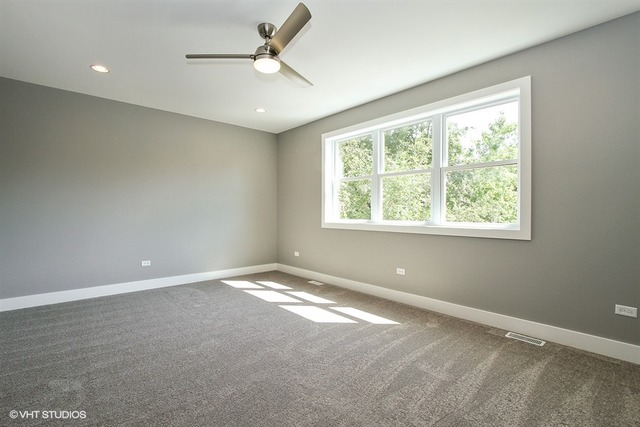 4826 S Champlain Ave, Chicago, IL 60615 photo 19