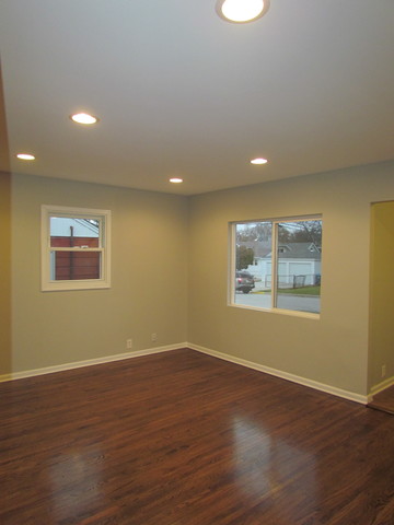 913 Harriet Ave, Aurora, IL 60505 photo 16