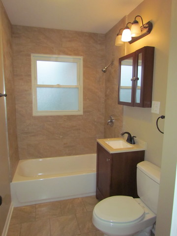 913 Harriet Ave, Aurora, IL 60505 photo 14