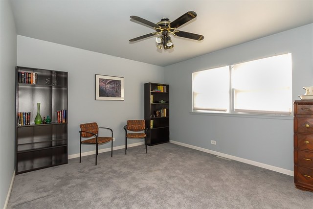 643 Westmere Rd, Des Plaines, IL 60016 photo 13
