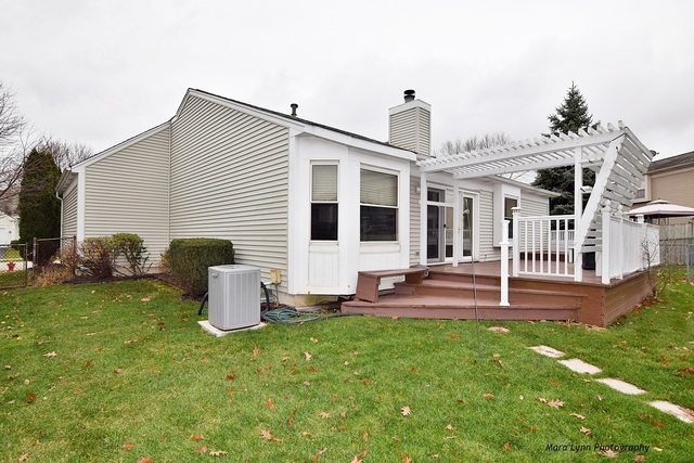 3246 Gresham Ln E, Aurora, IL 60504 photo 22