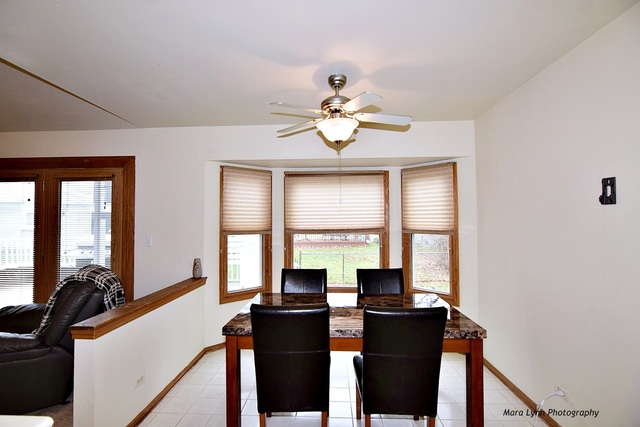 3246 Gresham Ln E, Aurora, IL 60504 photo 8