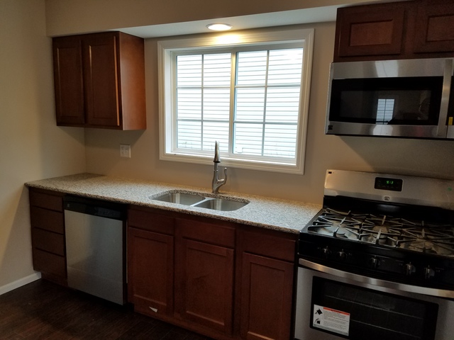 14633 Millard Ave, Midlothian, IL 60445 photo 6