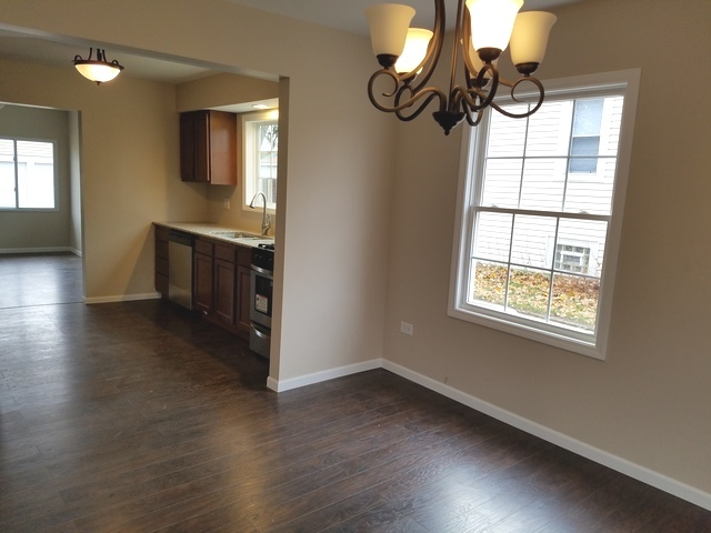 14633 Millard Ave, Midlothian, IL 60445 photo 9