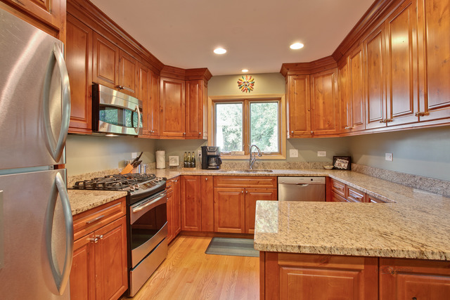 187 Sunrise Dr, Wheeling, IL 60090 photo 8
