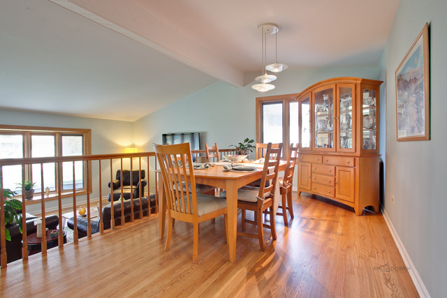 187 Sunrise Dr, Wheeling, IL 60090 photo 5