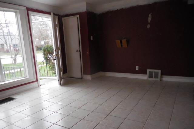 17524 Burnham Ave, Lansing, IL 60438 photo 13