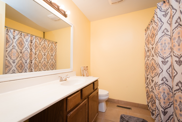 4010 W Prestwick St, Mchenry, IL 60050 photo 13
