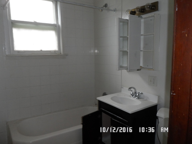 516 E 144th Pl, Dolton, IL 60419 photo 6